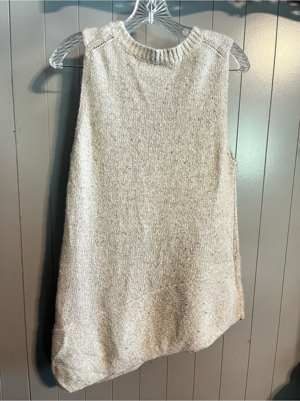 White + Warren 100% cashmere tank top sweater with asymmetrical hem - Picture 5 of 5